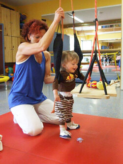 Seonsorische Integration mit Slings effektive Kindertherapie mit STT Kids